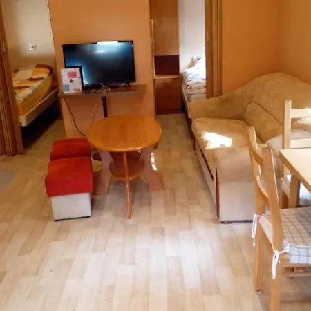 Slonce I Woda - 2 Nad Brzegiem Jeziora Sniardwy Z Wlasnym Pomostem, Zejsciem Do Wody I Przecudnym Widokiem Na Jezioro Zdory