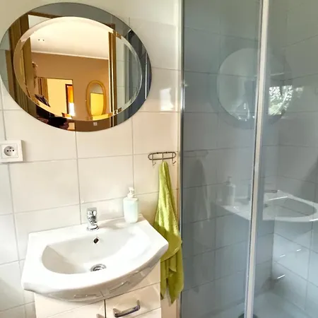 Slonce I Woda - 2 Nad Brzegiem Jeziora Sniardwy Z Wlasnym Pomostem, Zejsciem Do Wody I Przecudnym Widokiem Na Jezioro Дом отдыха